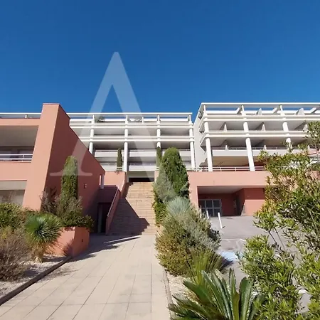 Apartment T3 Avec Grande Terrasse Et Vue Panoramique Sur La